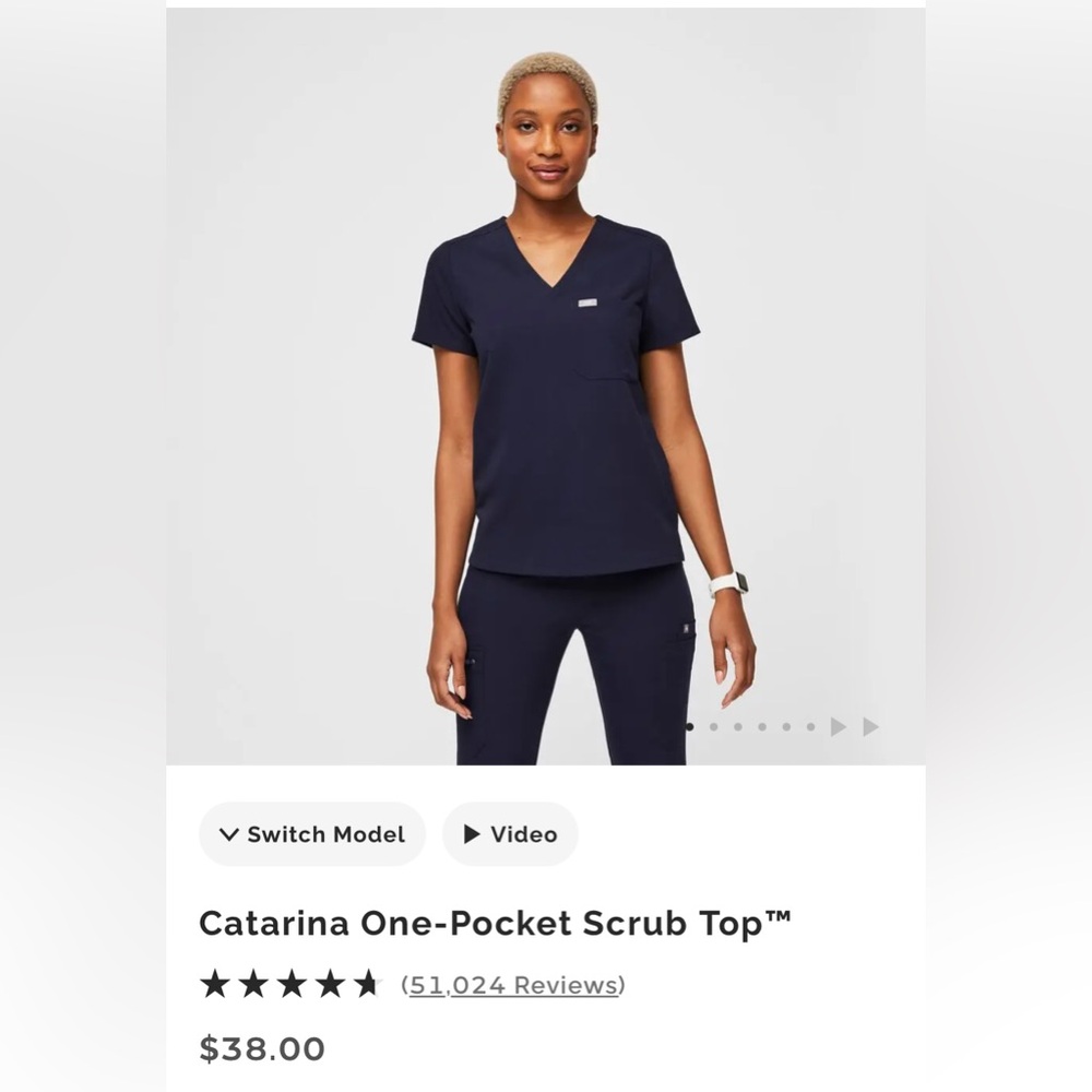 FIGS Catarina Scrub Top in Navy, Gently used!